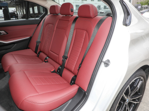 2022Ŀ 330Li xDrive M\(yn)(dng)ҹb g