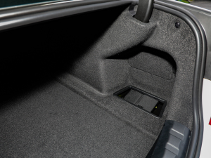 2022Ŀ 330Li xDrive M\ҹb g