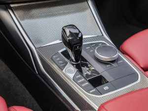 2022Ŀ 330Li xDrive M\ҹb QU