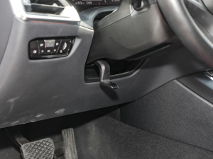 2022Ŀ 330Li xDrive M\ҹb п؅^