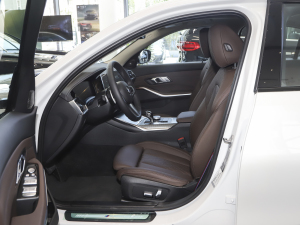 2022330i M\ҹb ǰſg