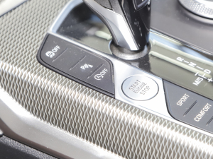 2022330i M\ҹb п؅^