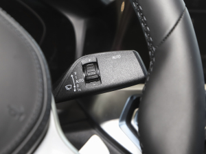 2022330i M\ҹb п؅^