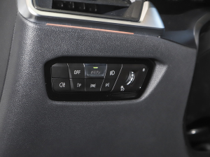 2022330i M\ҹb п؅^