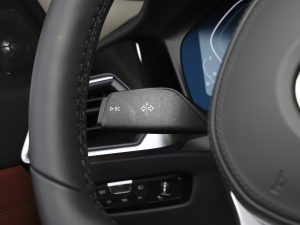 2022Ŀ 325i M\ҹb п؅^