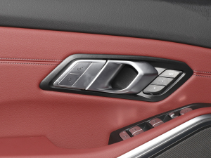 2022Ŀ 325i M\(yn)ҹb п؅^(q)