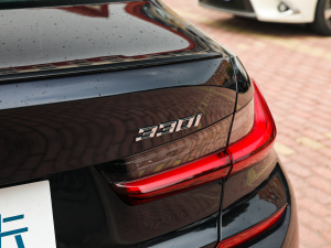 2022Ŀ 330i M\(yn)(dng)ҹb (x)(ji)^