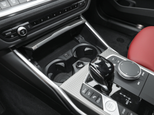 2022Ŀ 330i M\ҹb ǰű