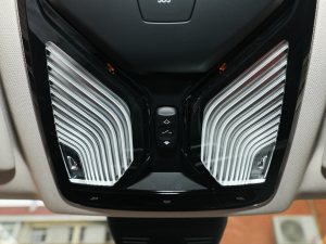 2022Ŀ 330i M\(yn)(dng)ҹb п؅^(q)