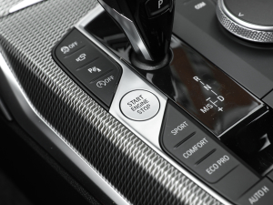 2022Ŀ 330i M\(yn)(dng)ҹb п؅^(q)