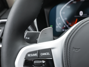 2022Ŀ 330i M\(yn)(dng)ҹb п؅^(q)