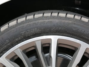 2022Ŀ 320i \b ݆̥ߴ