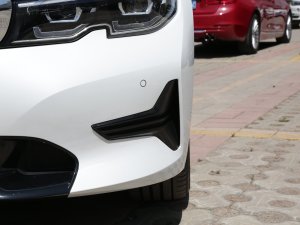 2022Ŀ 320i \(yn)(dng)b (x)(ji)^