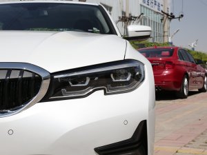 2022Ŀ 320i \(yn)(dng)b (x)(ji)^