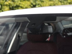 2022Ŀ 320i \(yn)(dng)b (x)(ji)^