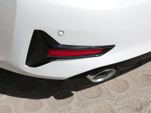 2022Ŀ 320i \(yn)(dng)b (x)(ji)^