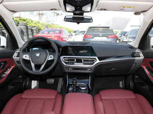 2022Ŀ 320i \b ȫ