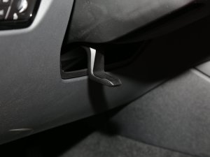 2022Ŀ 320i \b п؅^(q)