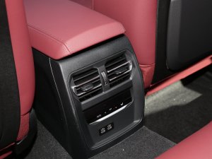 2022Ŀ 320i \b п؅^(q)