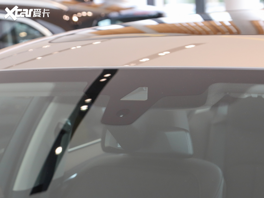 2022R5ϵ 530Li  Ab