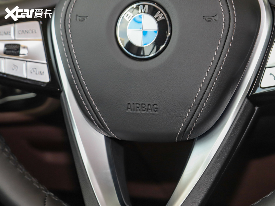 2022R5ϵ 530Li  Ab