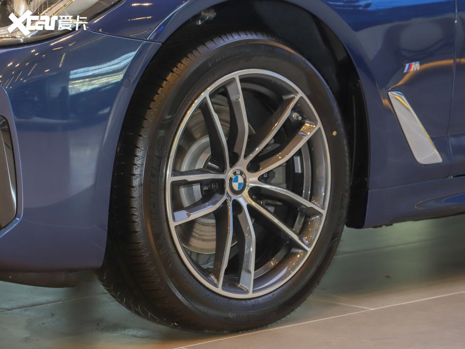 2022R5ϵ 525Li M\b