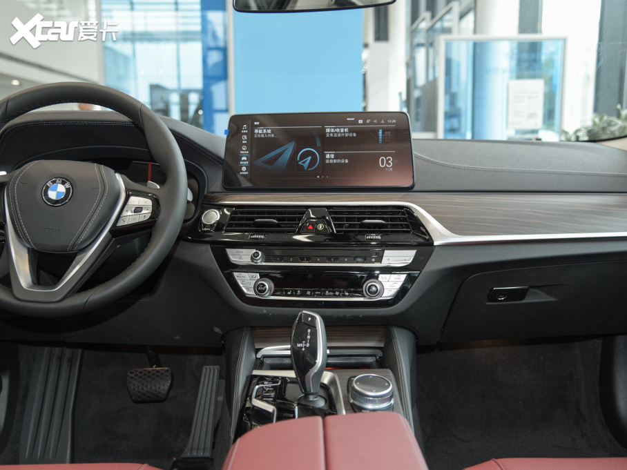 2022R5ϵ 530Li I Ab