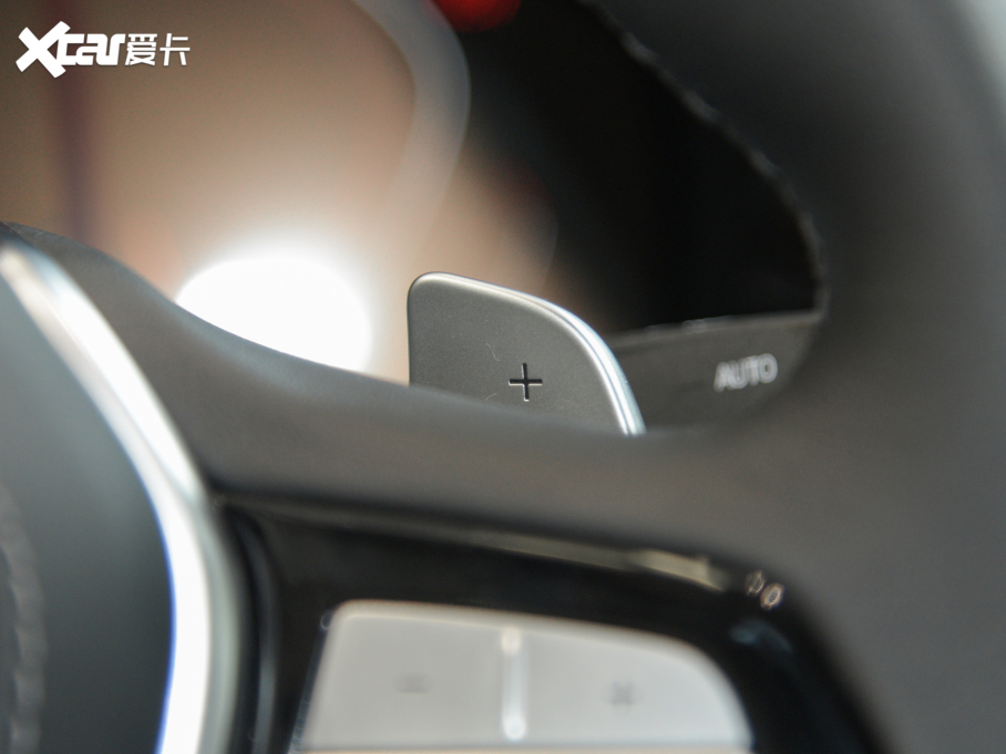 2022R5ϵ 530Li I Ab