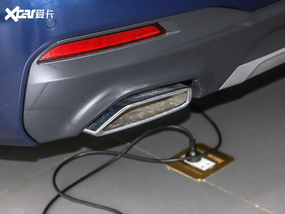 2022R5ϵ 530Li xDrive M\b