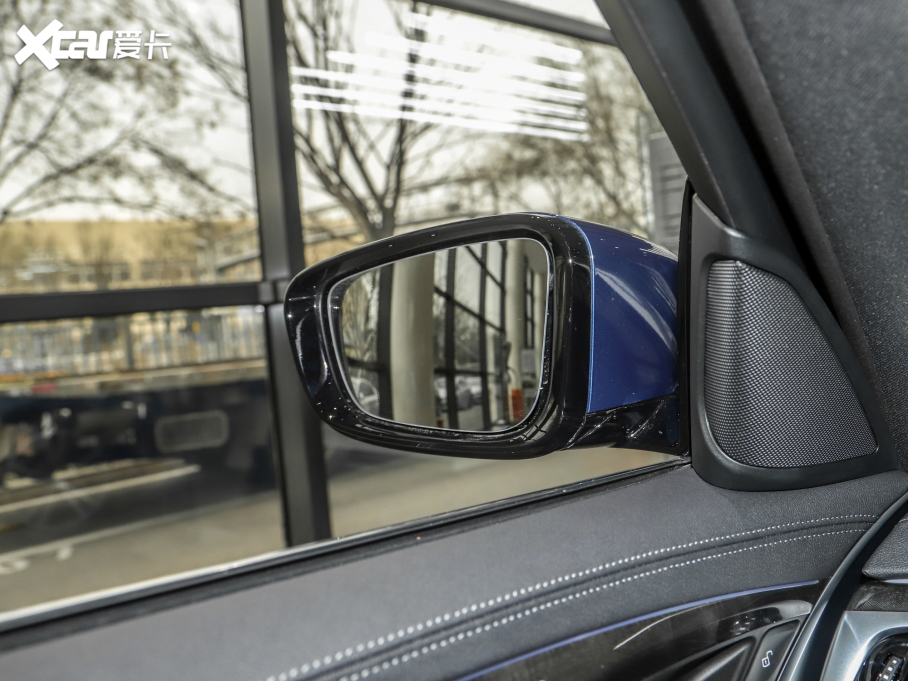 2022R5ϵ 530Li xDrive M\b