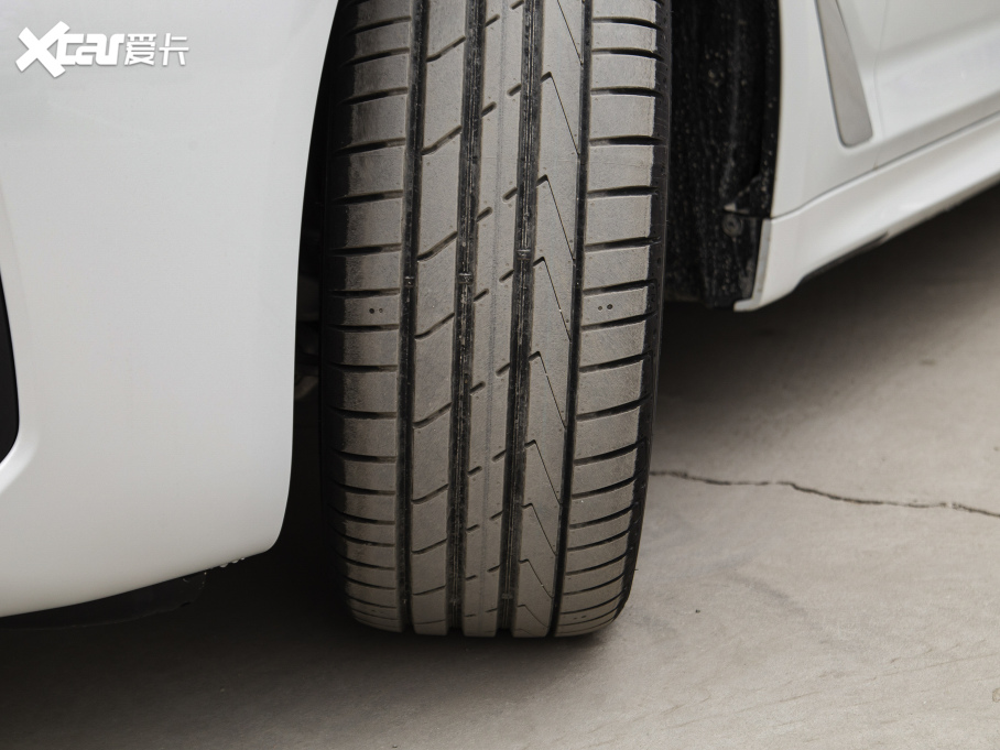 2022R5ϵ Ŀ 525Li M\b