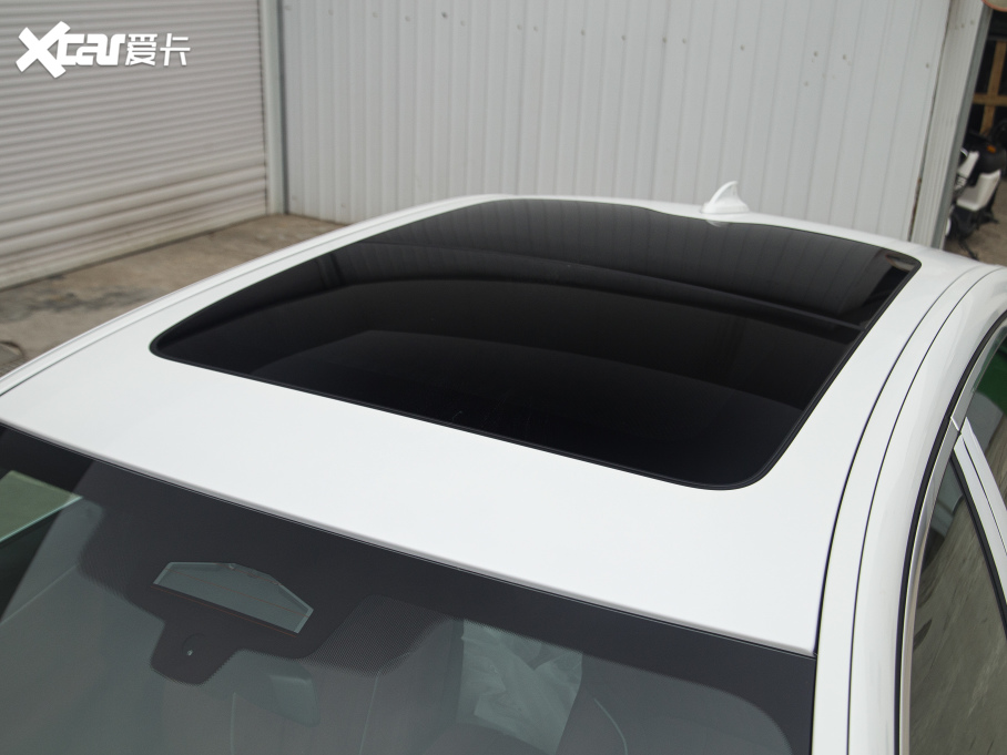 2022��R5ϵ �Ŀ� 530Li ������ M�\�����b