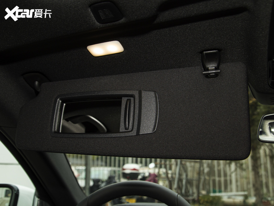 2022R5ϵ Ŀ 530Li  M\b