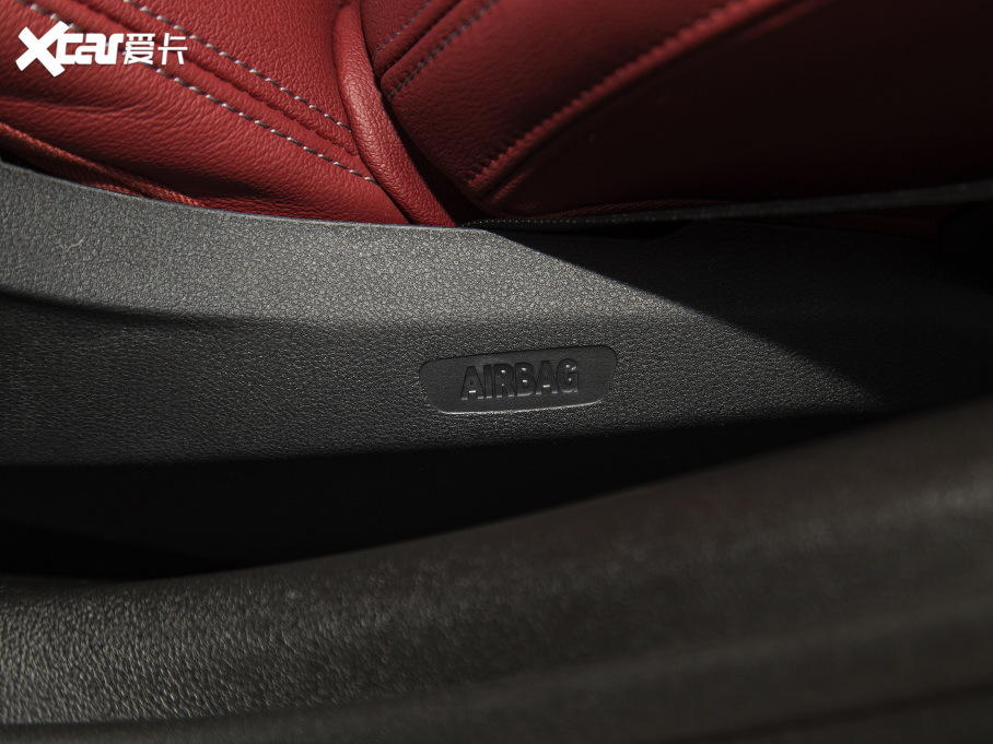 2022R5ϵ Ŀ 530Li  M\b