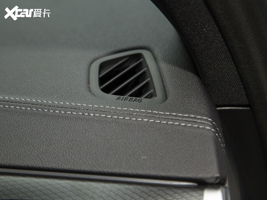 2022R5ϵ Ŀ 530Li  M\b