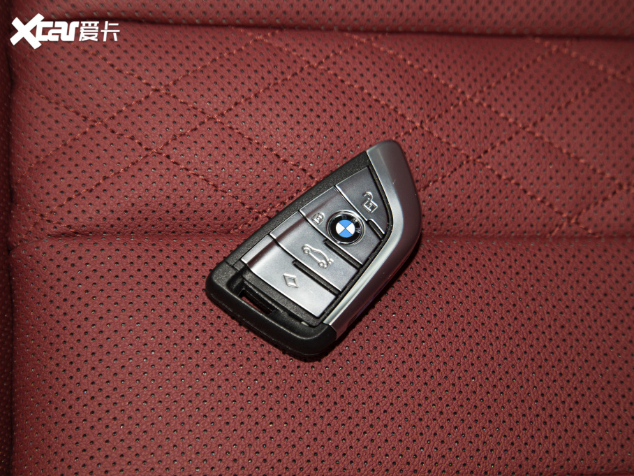 2022R5ϵ Ŀ 530Li  M\b