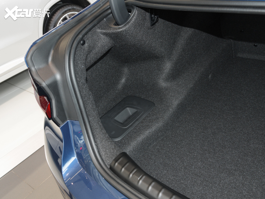 2022R5ϵ Ŀ 530Li I Ab