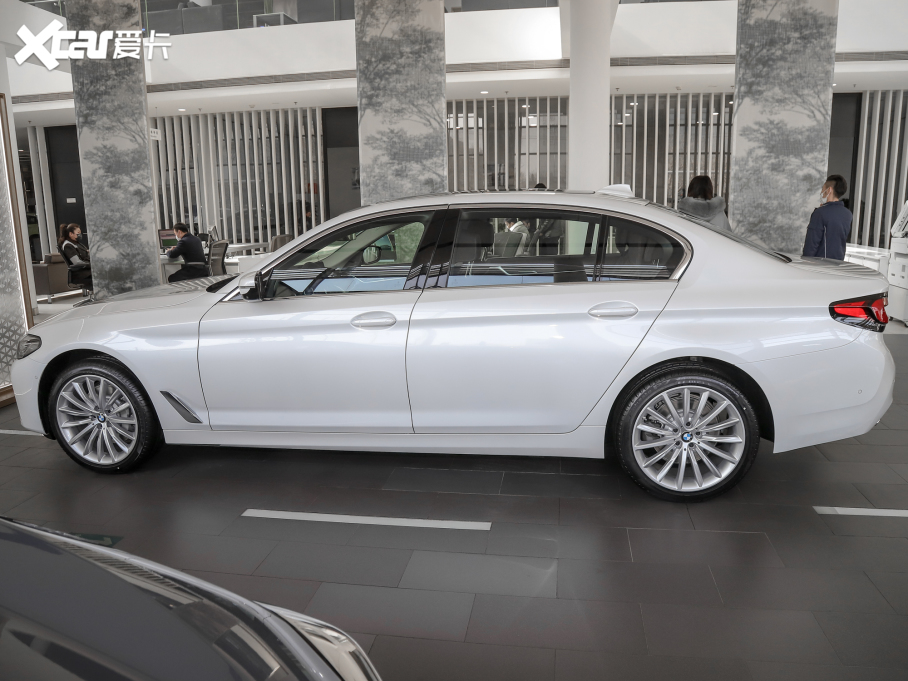 2022R5ϵ Ŀ 530Li  Ab