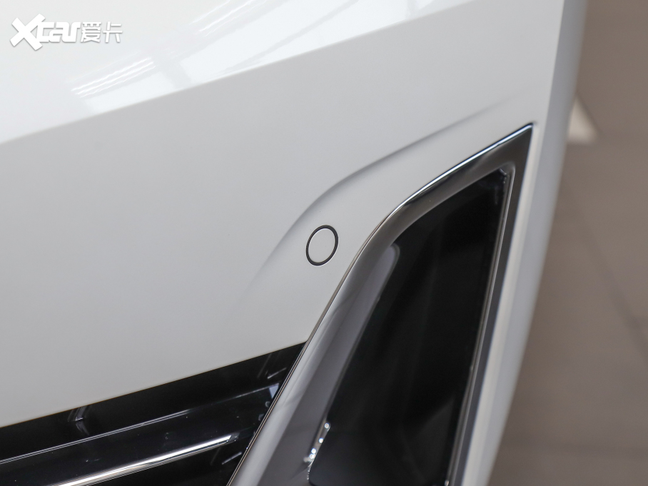 2022R5ϵ Ŀ 530Li  Ab