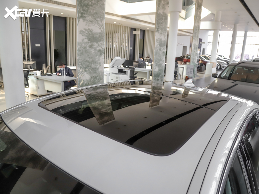 2022R5ϵ Ŀ 530Li  Ab