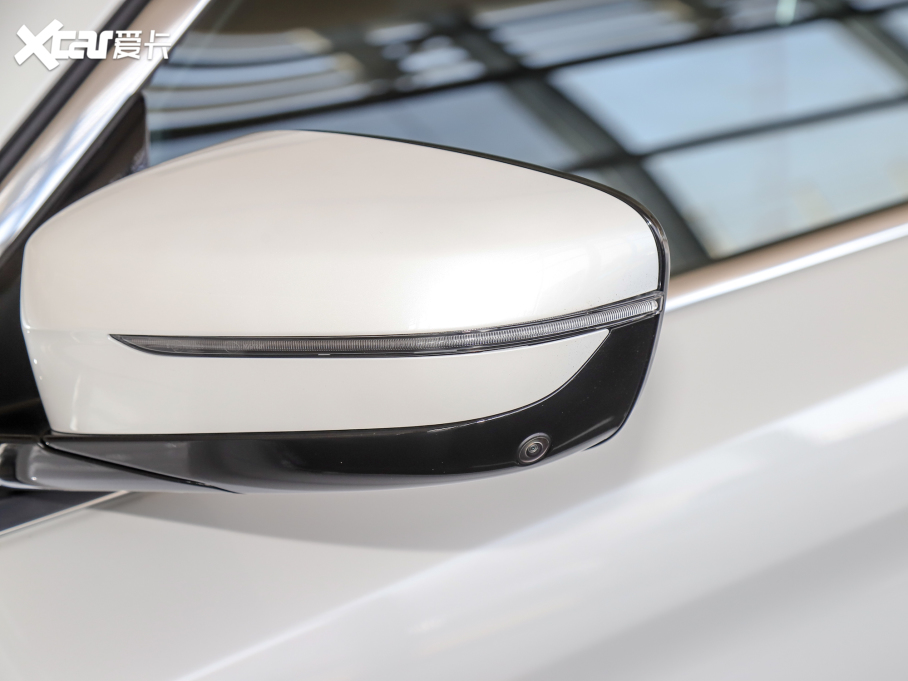 2022R5ϵ Ŀ 530Li  Ab