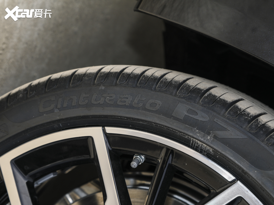 2022R5ϵ Ŀ 530Li  M\(yn)b