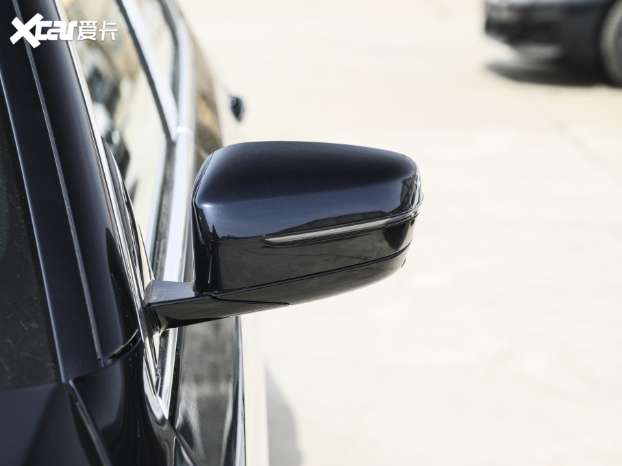 2022R5ϵ Ŀ 530Li  M\b