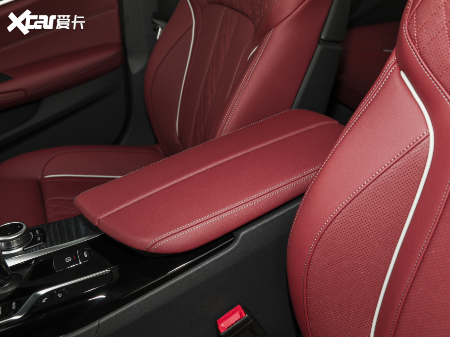 2022��R5ϵ �Ŀ� 530Li ������ M�\�����b