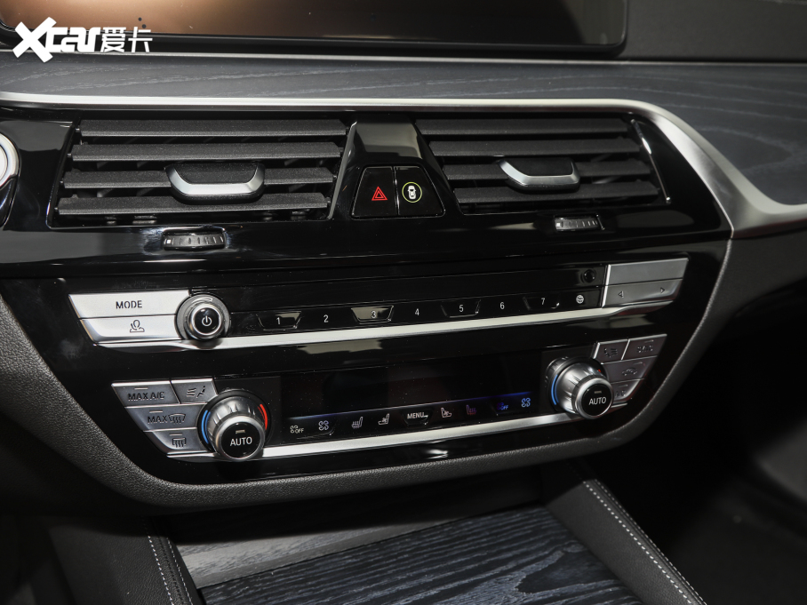 2022R5ϵ Ŀ 530Li  M\b