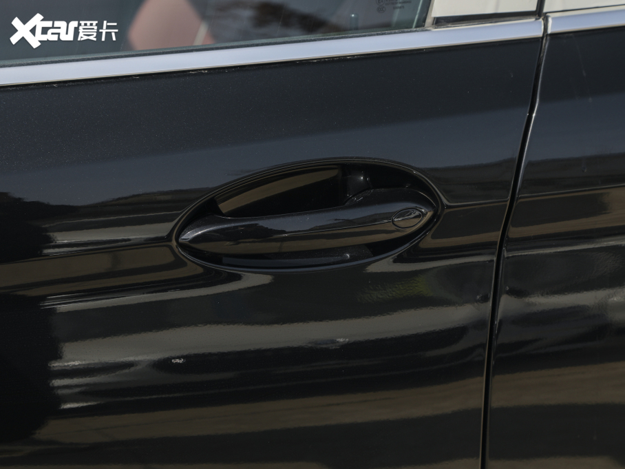 2022R5ϵ Ŀ 530Li I M\b