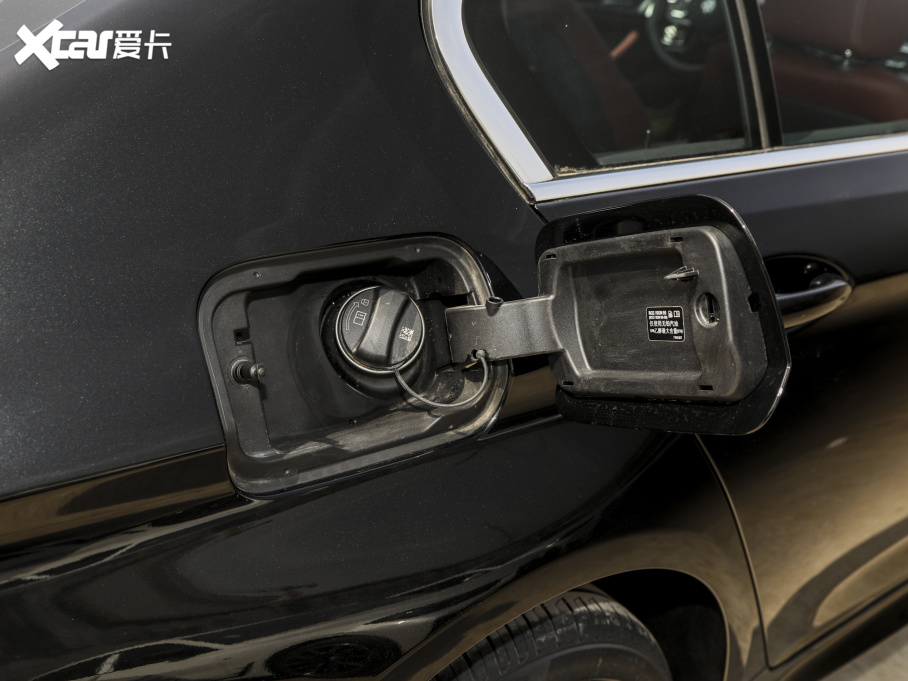 2022R5ϵ Ŀ 530Li I(lng) M\b