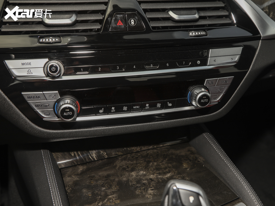 2022R5ϵ Ŀ 530Li I M\b