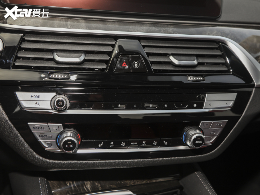 2022R5ϵ Ŀ 530Li I M\b