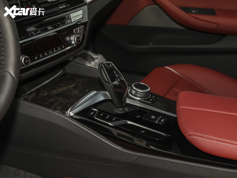 2022��R5ϵ �Ŀ� 530Li �I���� M�\�����b